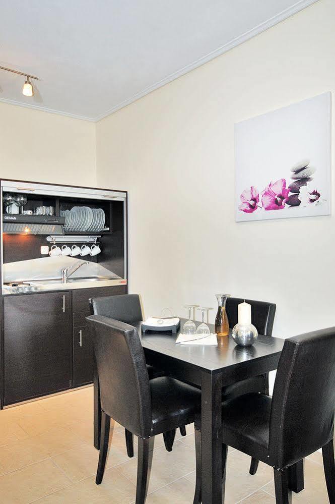 Aithra Apartments & Suites Gavrio Esterno foto