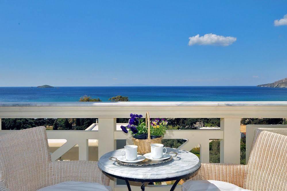 Aithra Apartments & Suites Gavrio Esterno foto